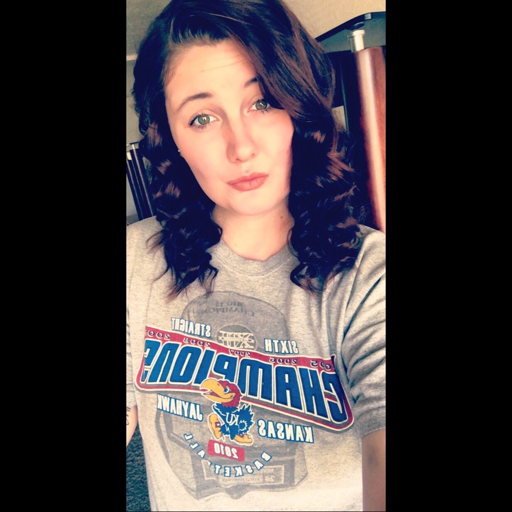 Meet your Posher, Brittany